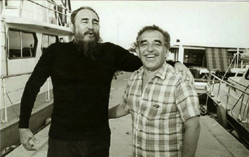 Gabriel García Márquez y Fidel Castro.png
