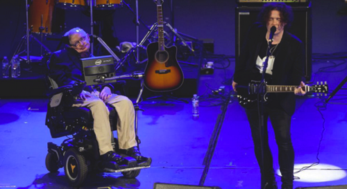 Hawking con Anathema interpretando pieza de Pink Floyd.png