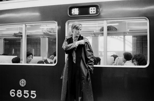 Bowie metro Tokyo.png
